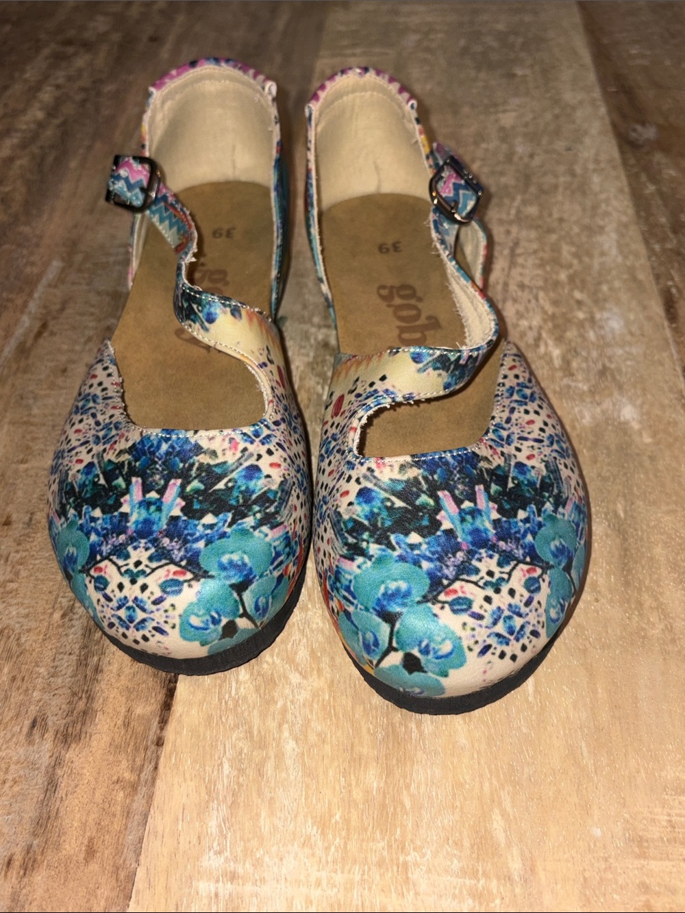 Goby Women's Ballerina Mary Janes NWOT EU39